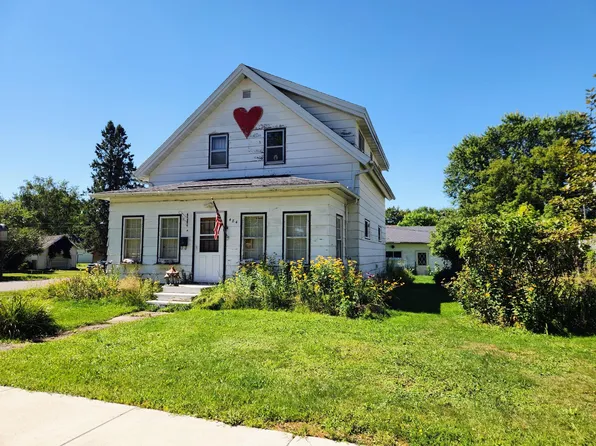 484 6th Ave S, Park Falls, WI 54552