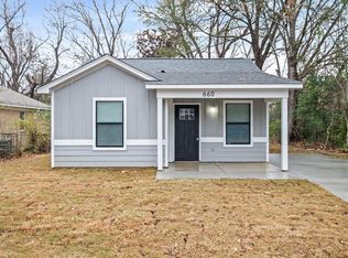 660 Gilleas Rd, Memphis, TN 38109