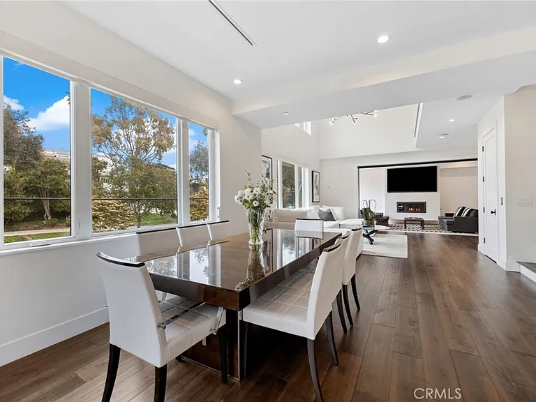 2801 Bayside Dr — Photo 14