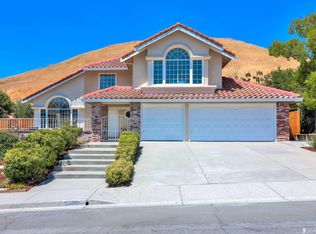 245 Grissom St, Hercules, CA 94547