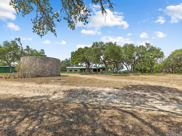 4547 Ranch Road 165, Blanco, TX 78606