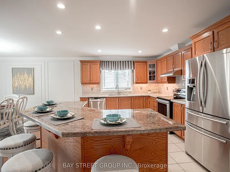 722 A Lake Dr S — Photo 8