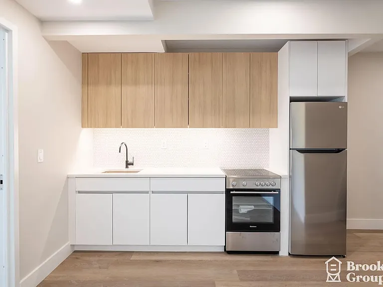 1711 Hancock St #707 — Photo 1