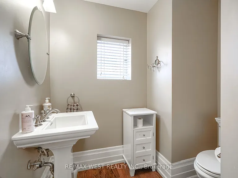70 Forest Hill Rd — Photo 20