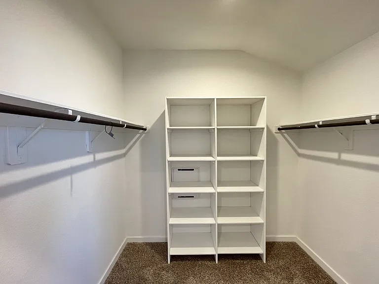 14206 Black Canyon Ln — Photo 15