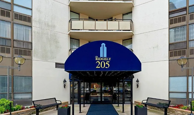 205 E Joppa Rd #1809-B-1809 — Photo 10