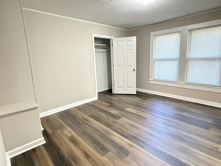 801 Desoto Ave — Photo 8