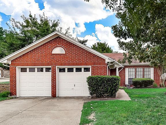 3rd image of 6620 Mountain Cedar Ln