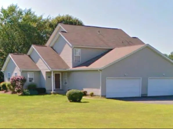 2043 Rolling Meadows Ln, Akron, OH 44312