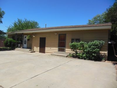 619 S Oklahoma Ave, Elk City, OK, 73644