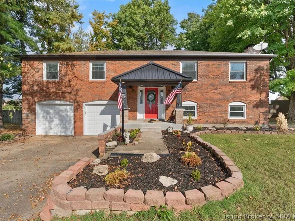 2107 Saint Andrews Road, Jeffersonville, IN 47130