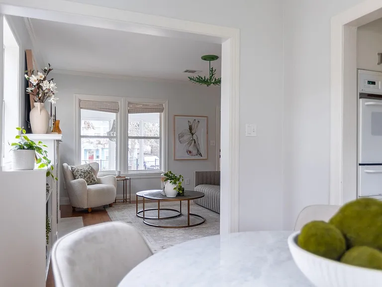 904 Josephine St — Photo 20