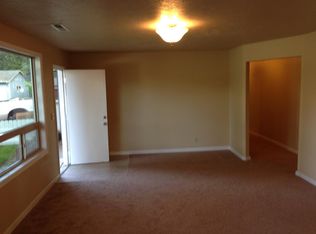 2590 S 6th St, Lebanon, OR 97355