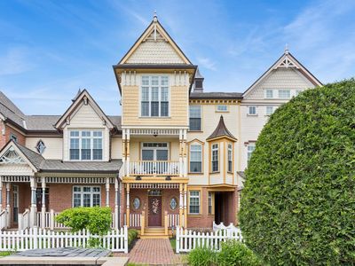 4147 Royal Mews Cir #204, Naperville, IL, 60564