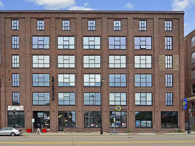 718 Washington Ave N #514 — Photo 22