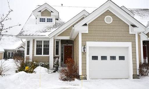 2nd image of 51 Lincoln Ln
