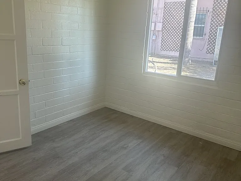 3735 Dalbergia St #3 — Photo 5