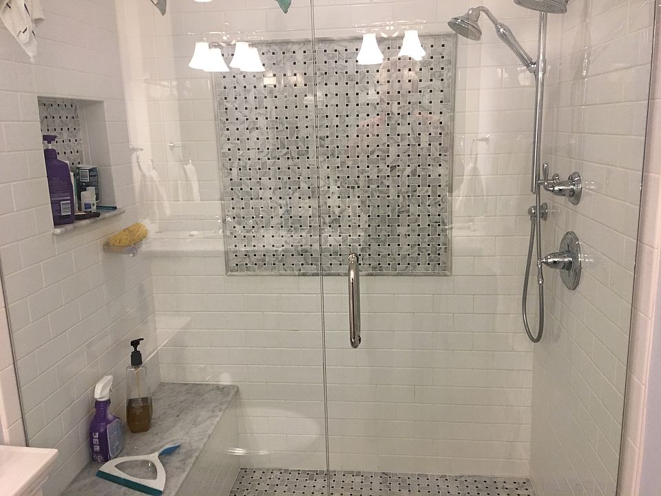 1st image of 225 Carol Dr