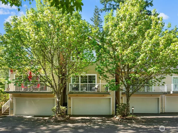 17928 NE 90th Street, Redmond, WA 98052