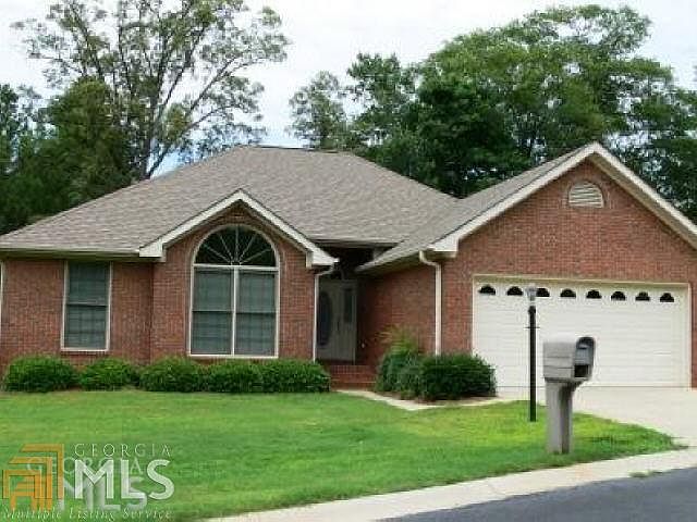 1st image of 44 Golden Oaks Dr