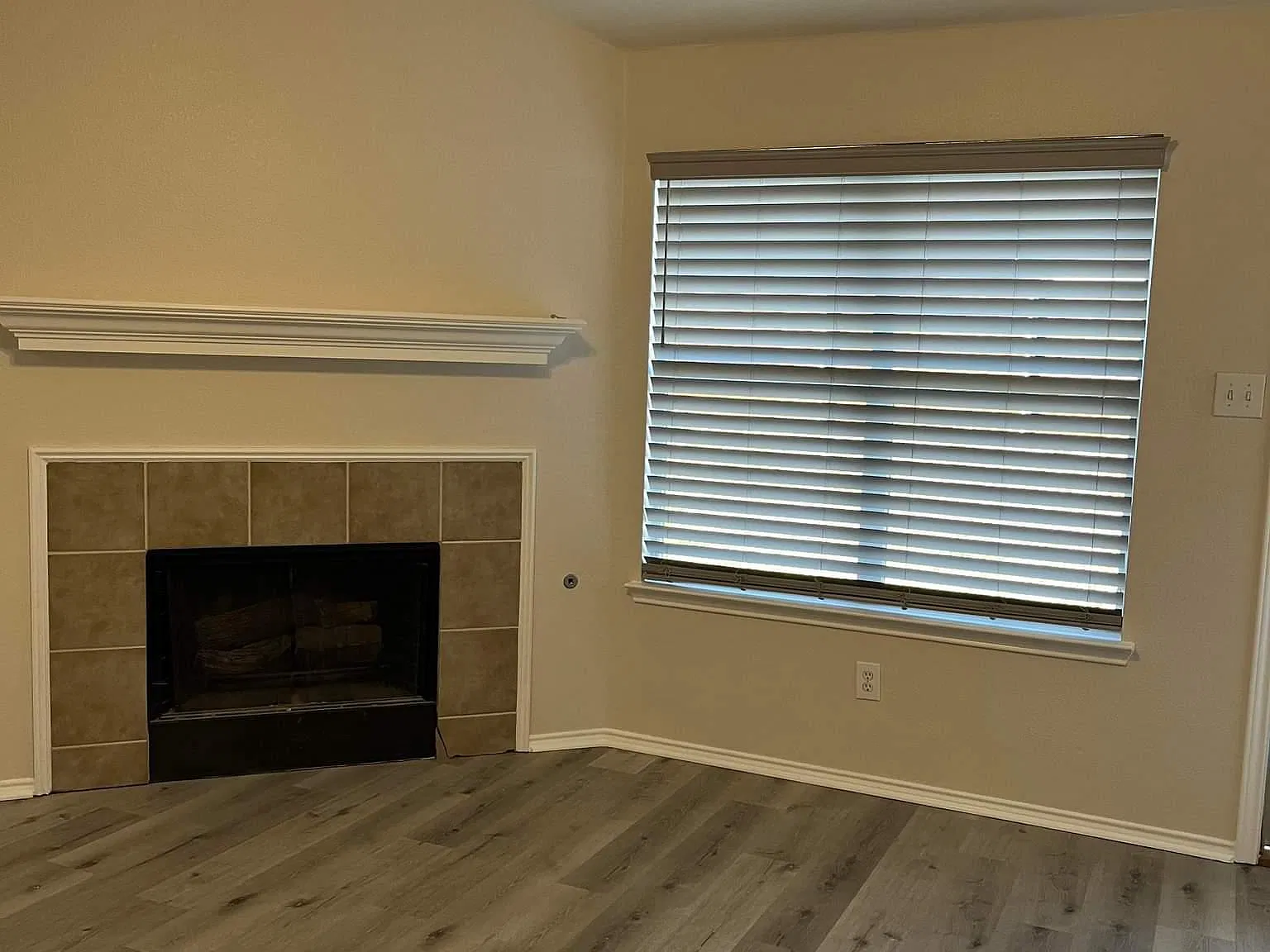 3 bed, 1521 sqft, $2,000 — Photo 2