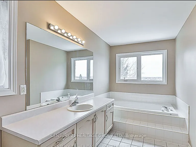 162 Widdifield Ave — Photo 18