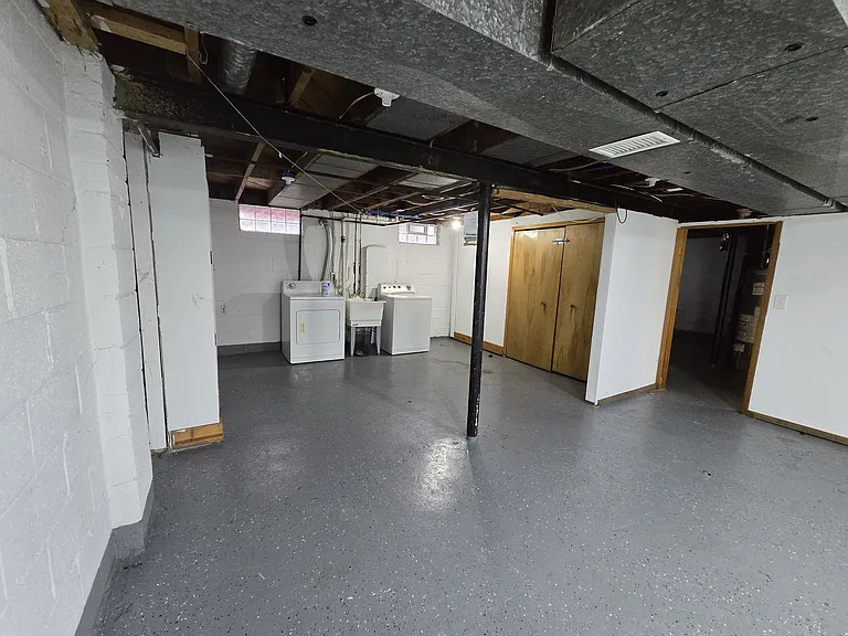21227 Panama St — Photo 20