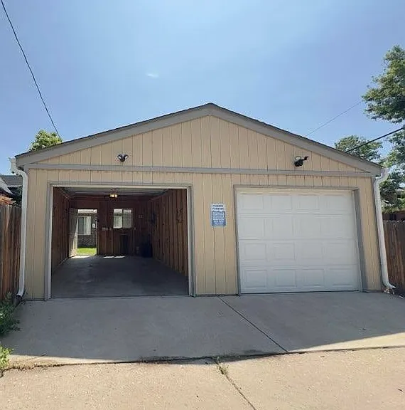 One car garage that leads into your private yard