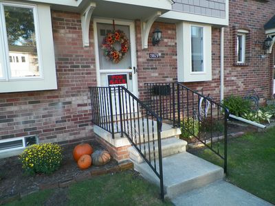 19829 N Great Oaks Cir, Clinton Township, MI, 48036