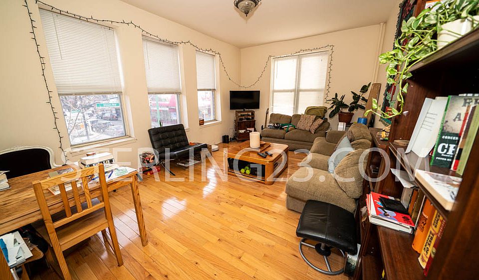 1st image of 3604 Ditmars Blvd #2B
