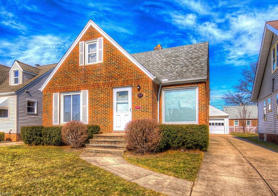 1st image of 6006 Pelham Dr
