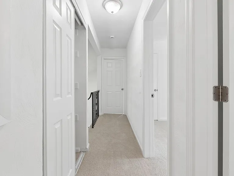 1261 River Oaks Dr — Photo 11