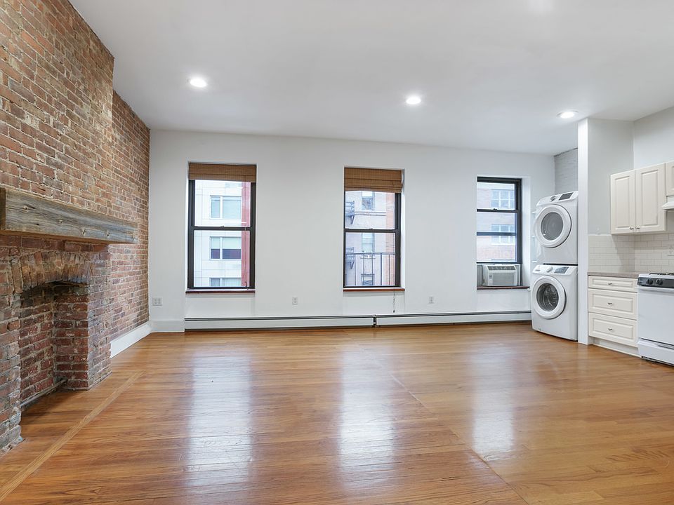 1st image of 524 W 46th St APT 4