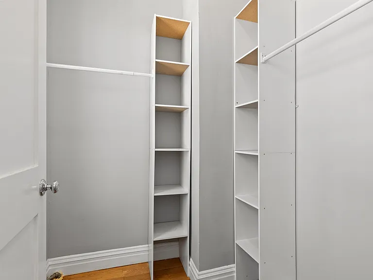 29 Milton Ave #2 — Photo 15