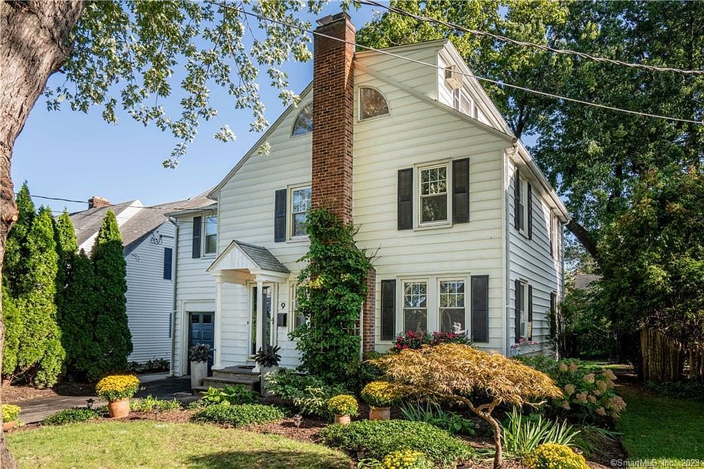 9 Arapahoe Rd, West Hartford, CT 06107 Zillow