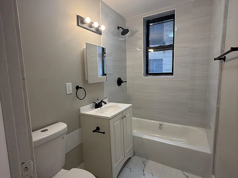 1000 S Orange Ave #307 — Photo 3