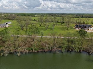 529 Davis Lake Rd, Columbia, LA 71418