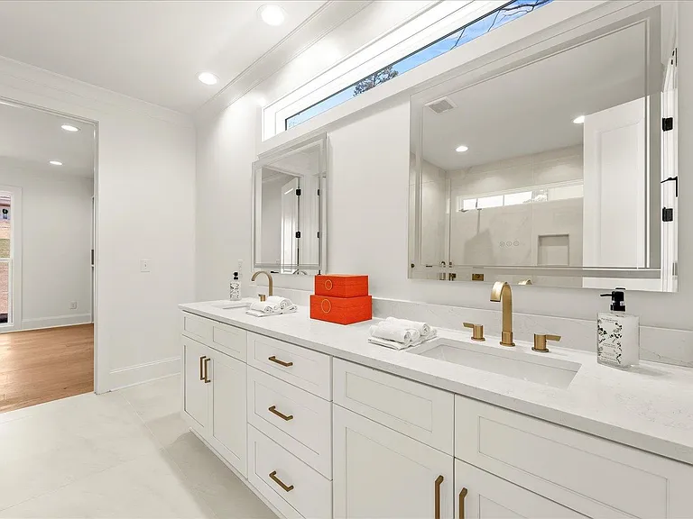 1270 Glen Eagle Dr — Photo 25