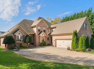 133 River Oaks Rd, Greer, SC 29650