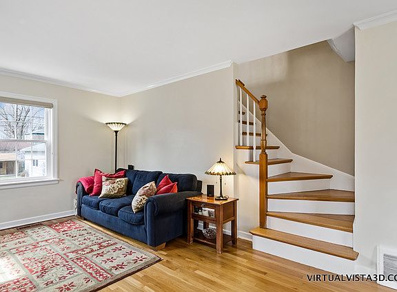 3rd image of 1512 Bristol Ave