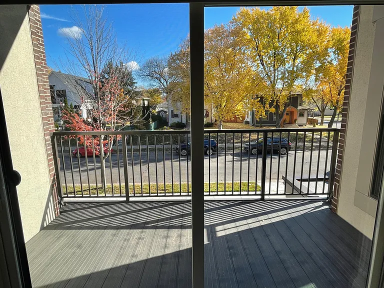 Ewing Place — Photo 26