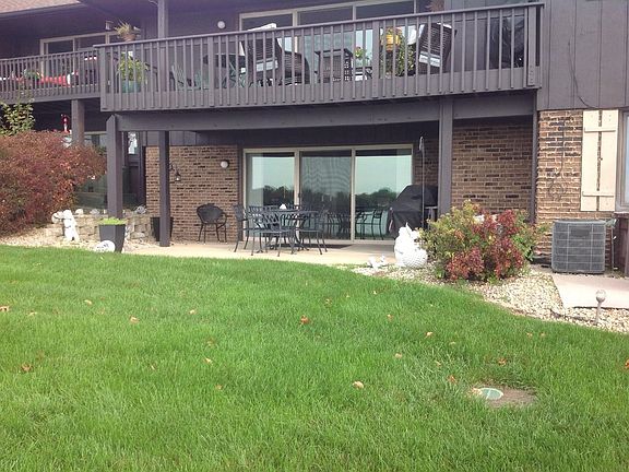 2nd image of 2515 E Lakeshore Dr #A
