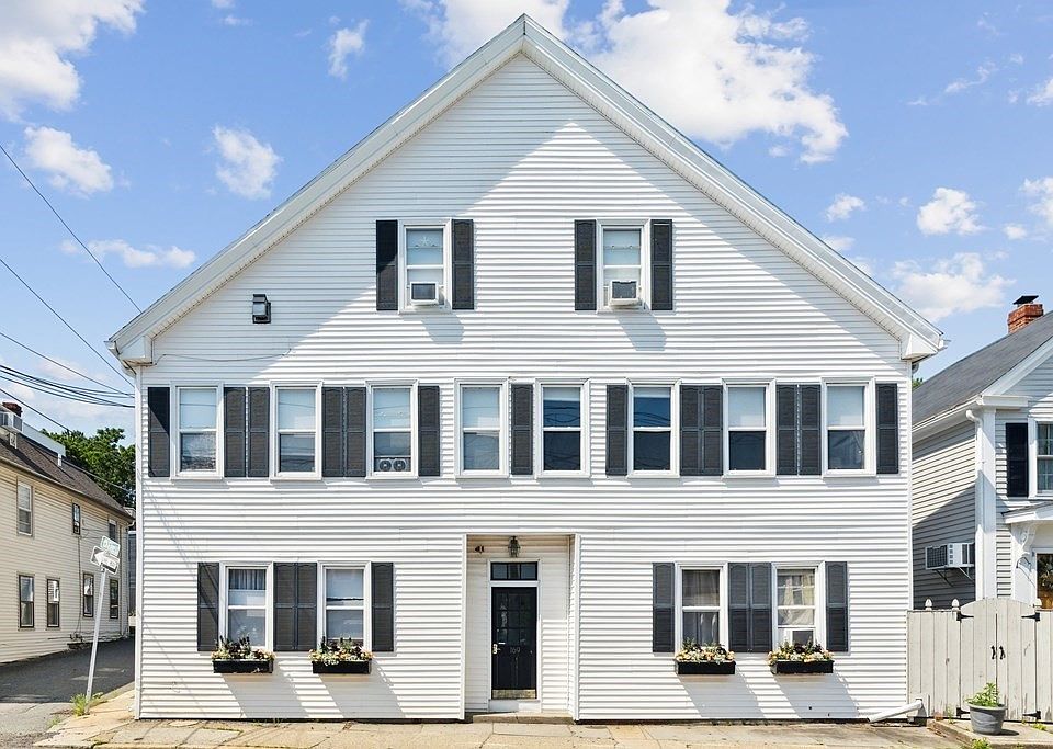 1st image of 169 Merrimac St APT 3
