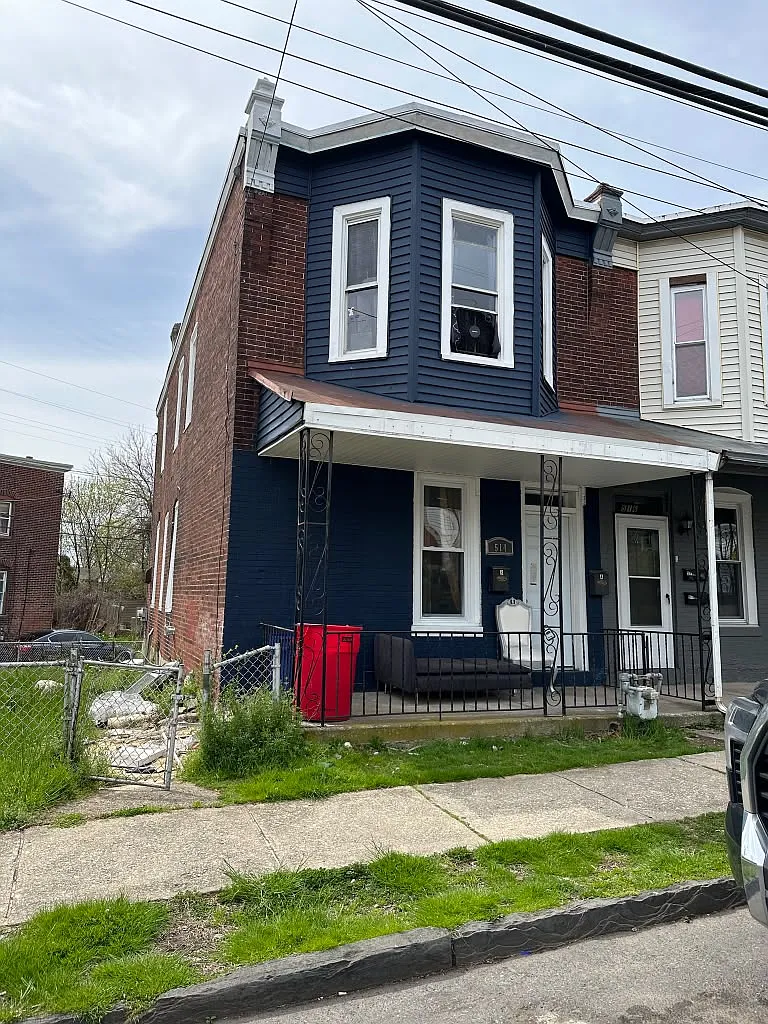 1 bed, $1,100 — Photo 1