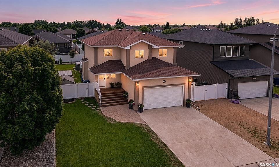 1st image of 69 Goldenglow DRIVE