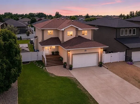 69 Goldenglow DRIVE, Moose Jaw, SK S6J 1N7