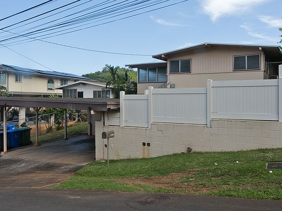 2nd image of 44-127 Mikiola Dr