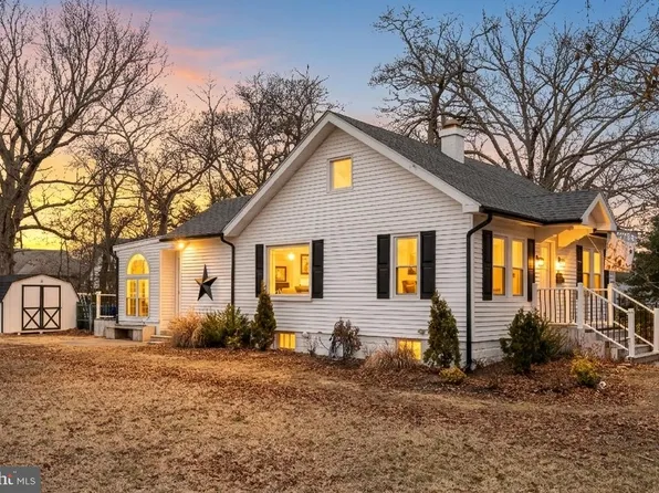 708 S 3rd St, Millville, NJ 08332