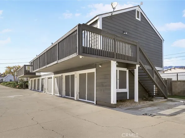 824 N Pasadena Ave APT 30, Azusa, CA 91702