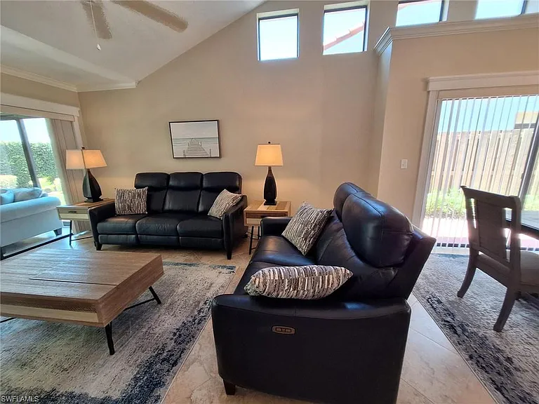 551 Beachwalk Cir #85-0 — Photo 31